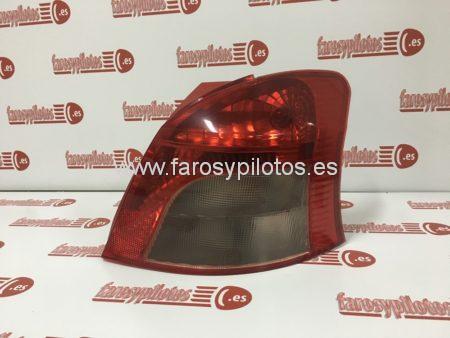 Piloto trasero derecho Toyota Yaris año 2005 a 2011 - Imagen 2