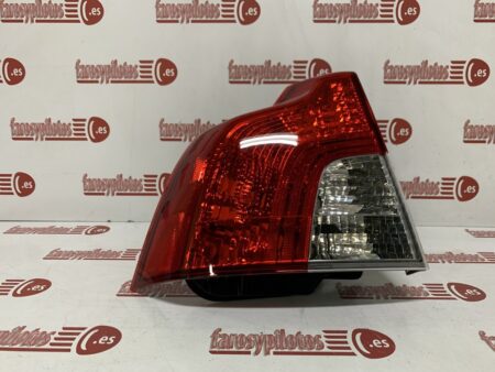 Piloto trasero izquierdo Volvo S40 años 2008 a 2012 Restyling LED